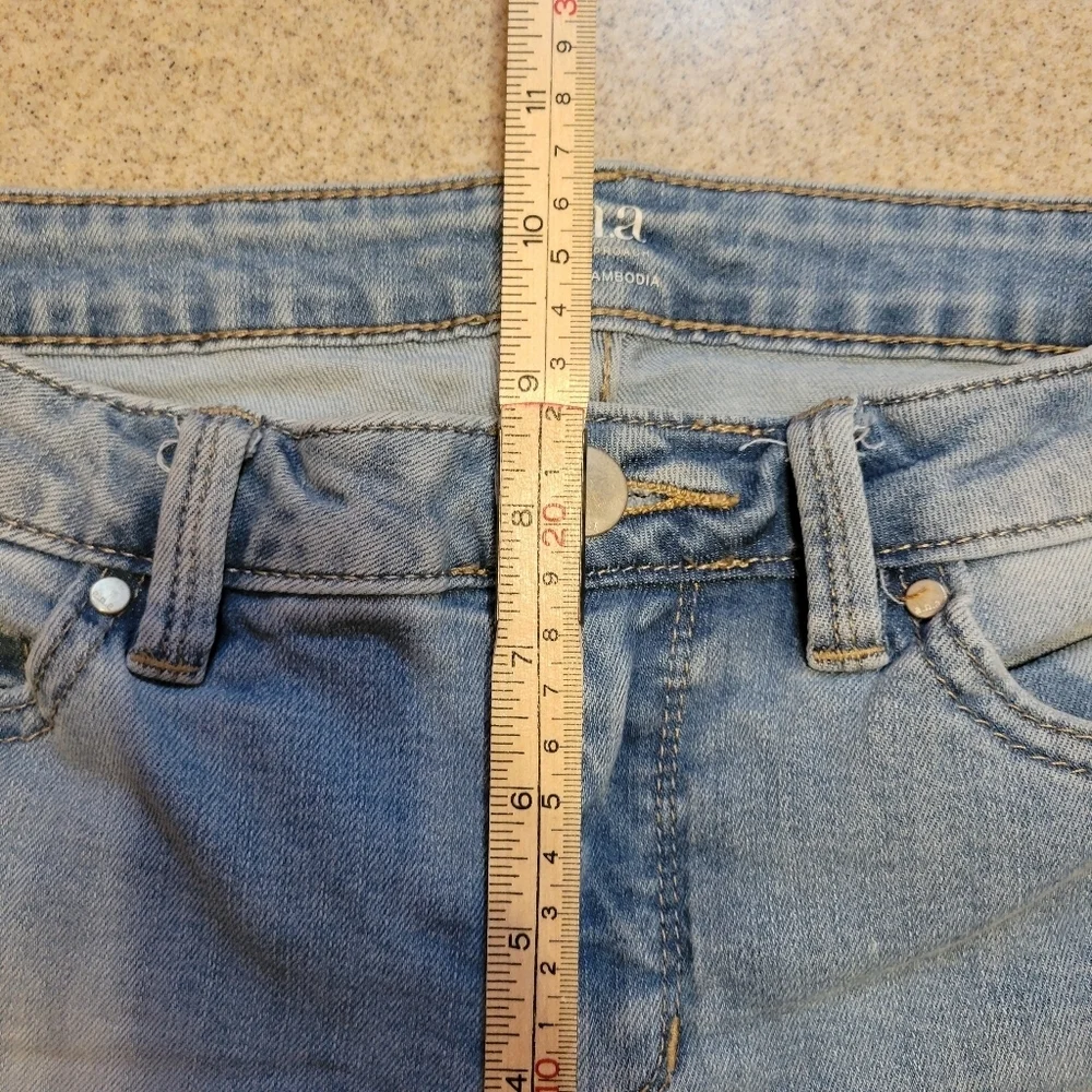 a.n.a Skinny Ankle Floral Embroidery Light Wash Denim Jeans Size 27